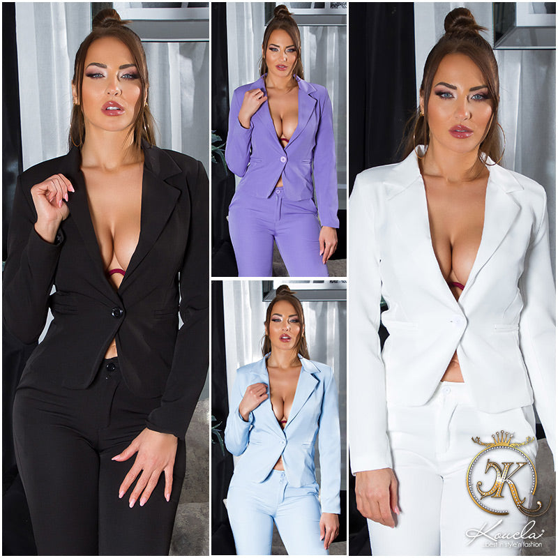 Seksowna marynarka Musthave w biznesowym stylu