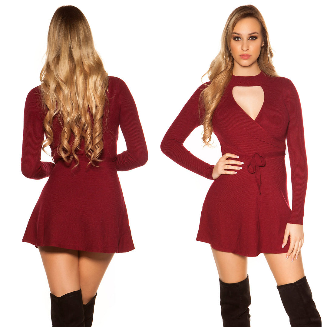 Seksowna sukienka z dzianiny w stylu "wrap look