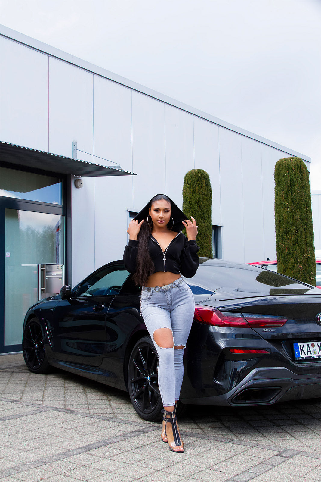 Seksowne szare dżinsy Skinny z przetarciami