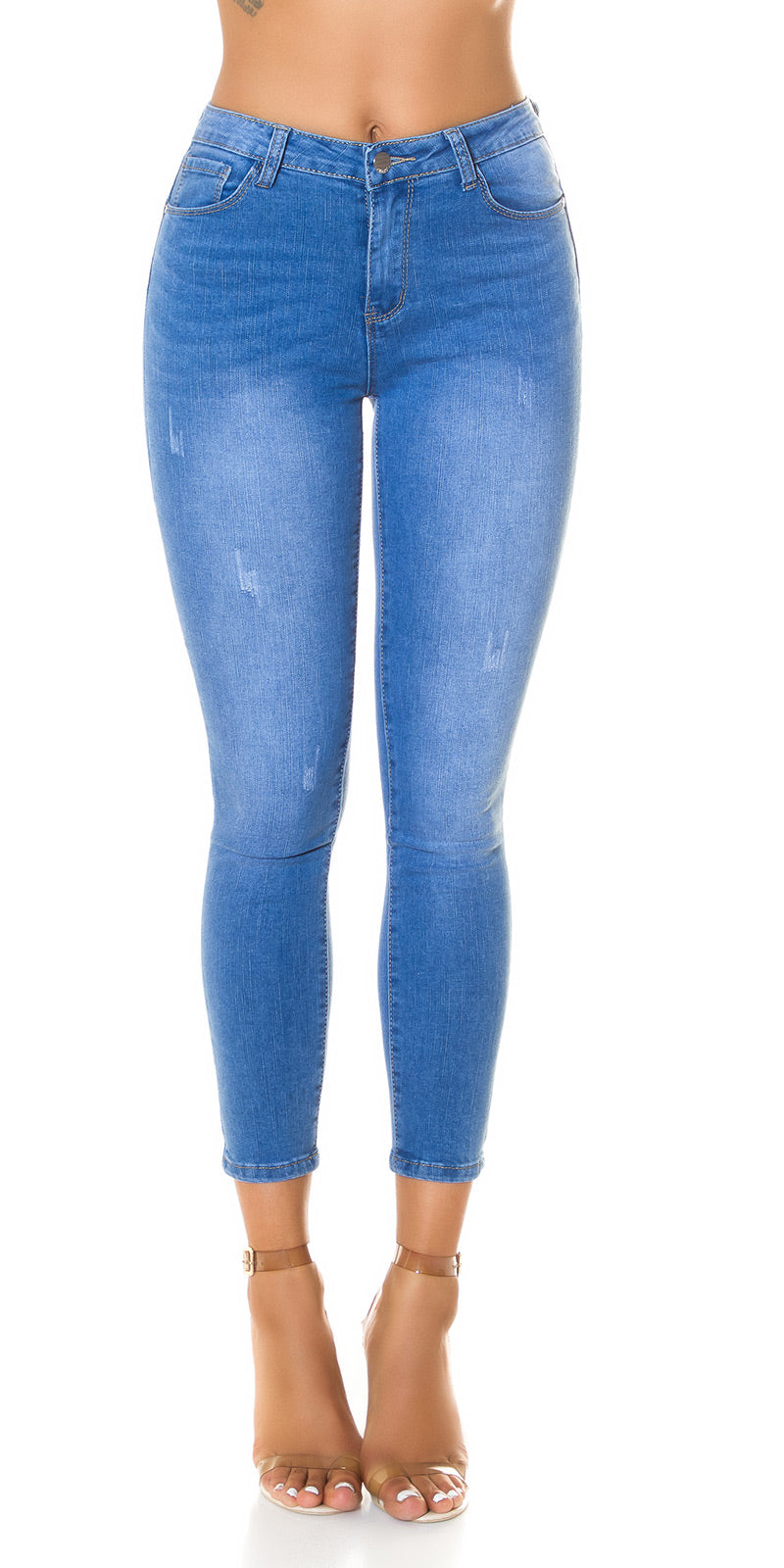 Modne jeansy z wysokim stanem - must-have!