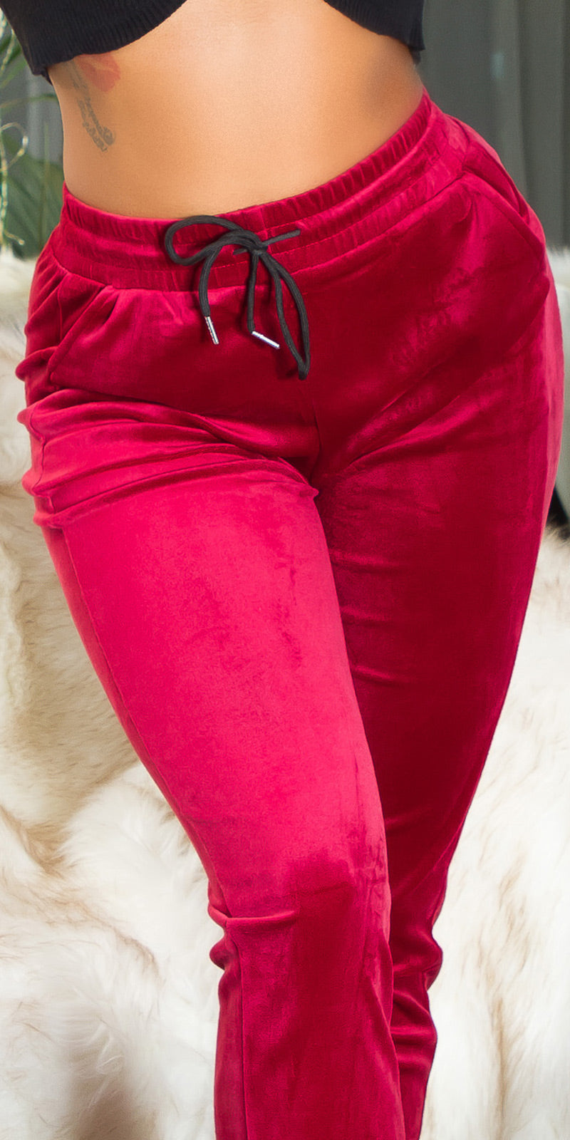 Seksowne joggery Musthave Loungewear wykonane z pluszu