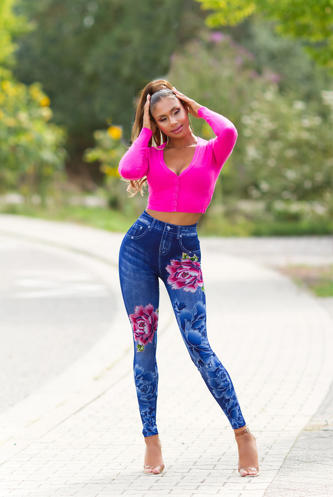 Seksowne legginsy Jeanslook z kwiatowym nadrukiem