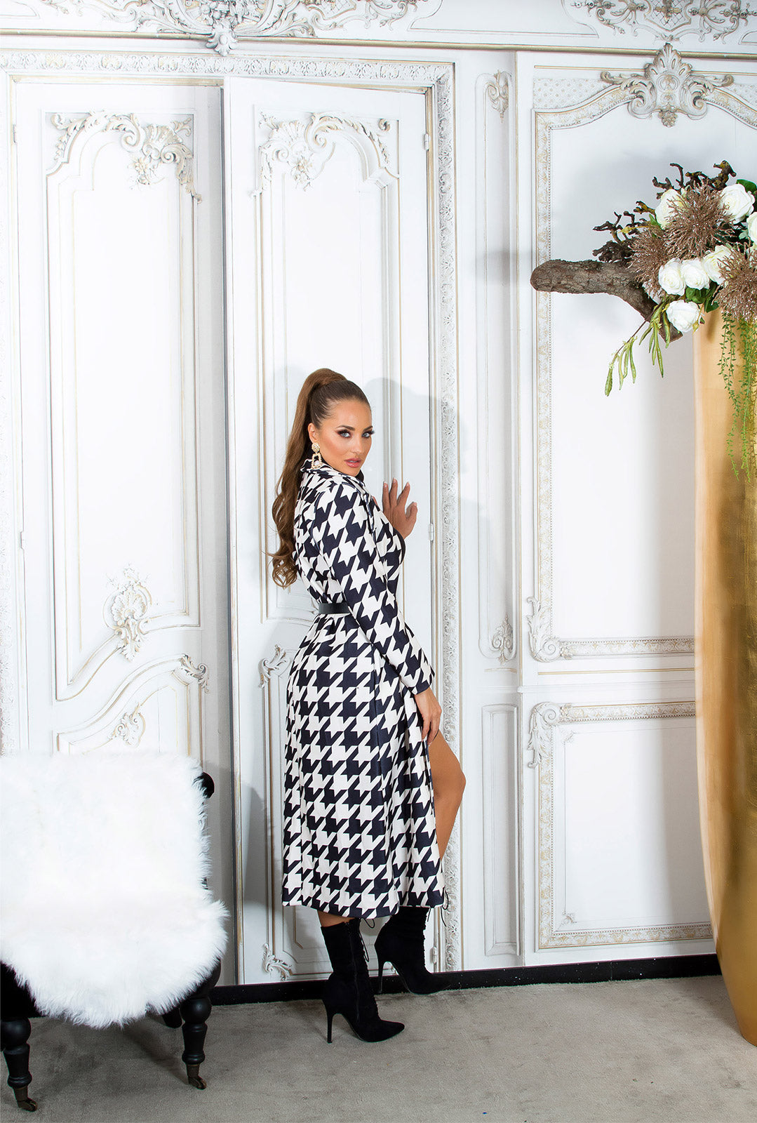 Stylowy płaszcz zimowy Parisian Chic z paskiem