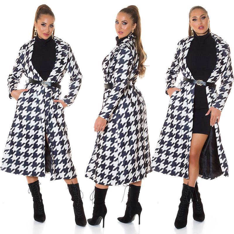 Stylowy płaszcz zimowy Parisian Chic z paskiem