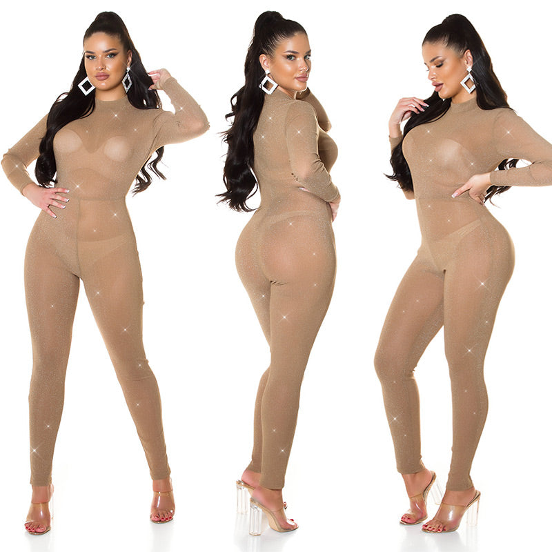 Tak sexy! Prześwitujący kombinezon KimK. LooK brokatowy kombinezon