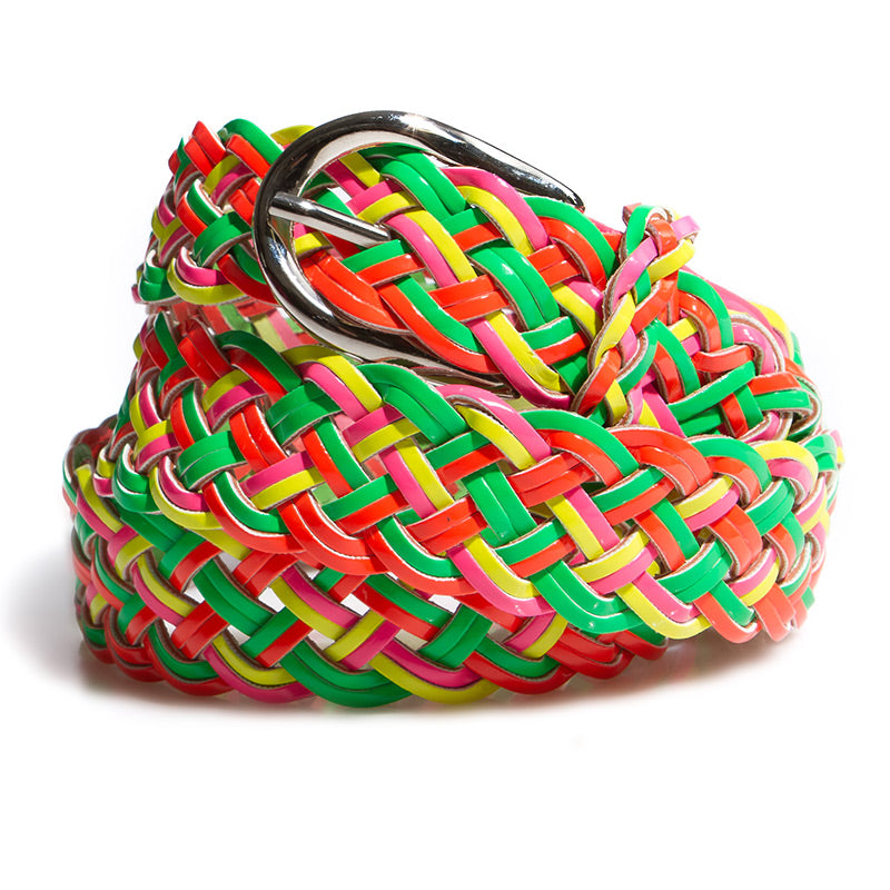 Modny pleciony pasek w neonowych kolorach