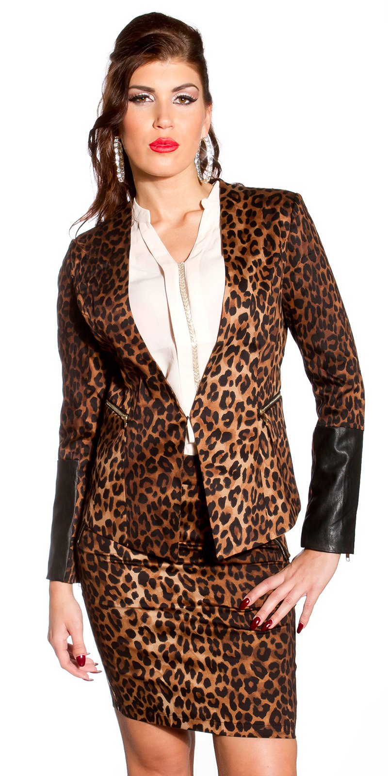 Seksowny blezer w zwierzęcy print