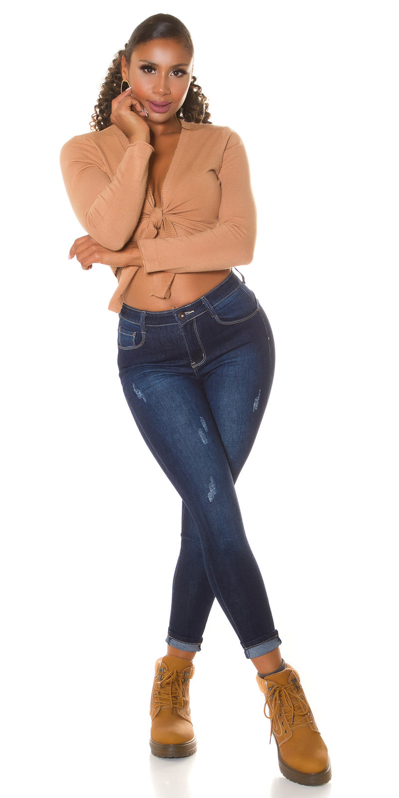 Seksowne jeansy z wysokim stanem