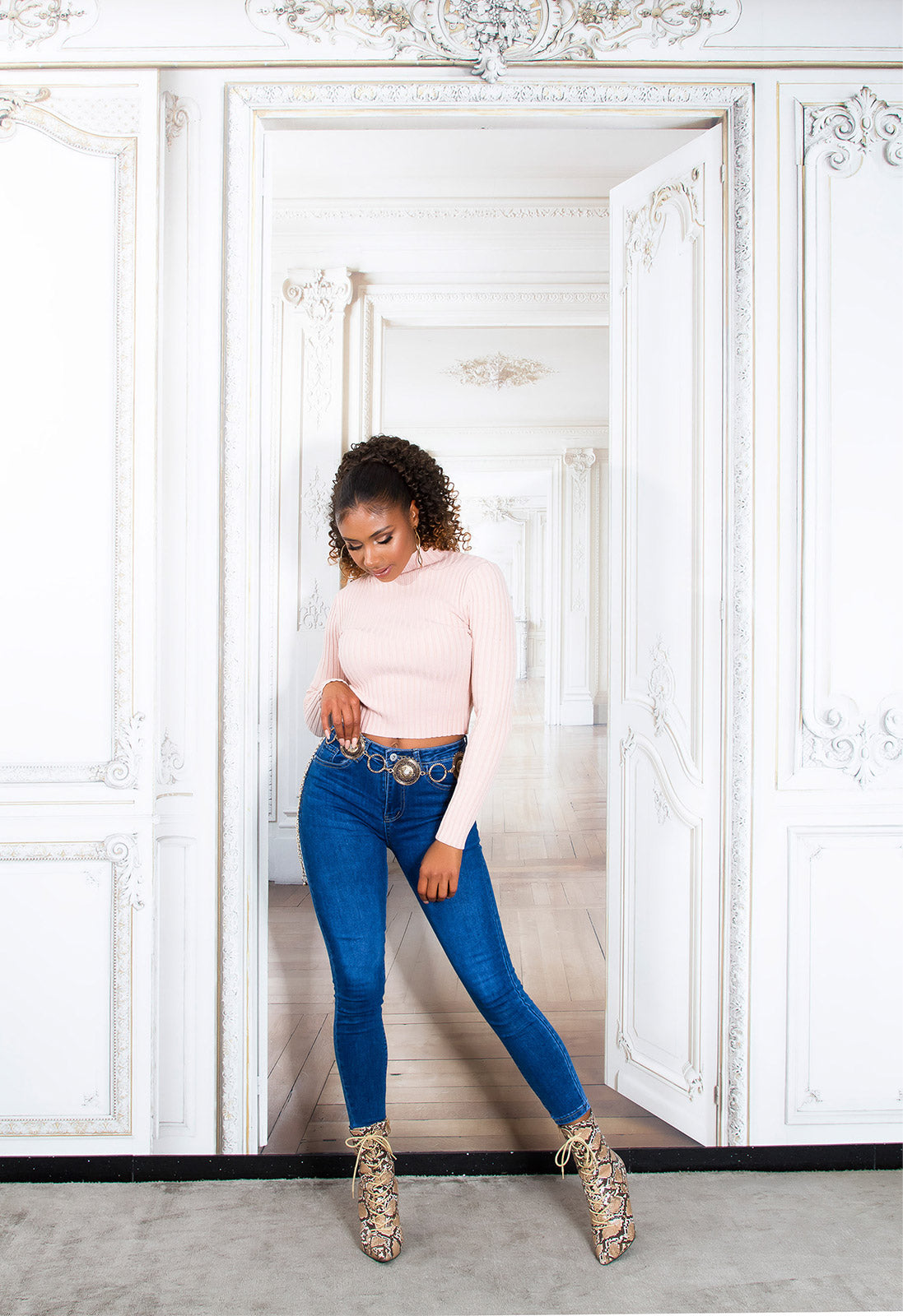 Seksowne jeansy skinny z wysokim stanem