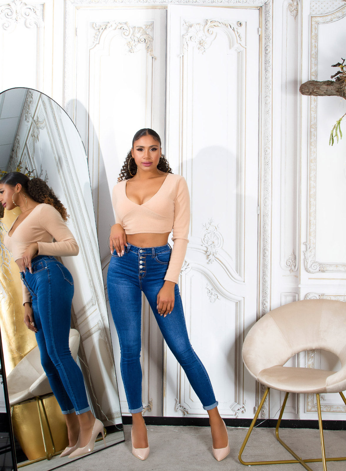 Modne jeansy skinny z wysokim stanem i 5 guzikami