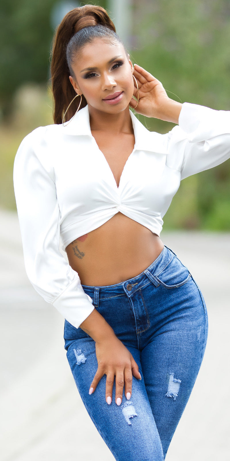 Seksowny wygląd jeansów skinny z wysokim stanem