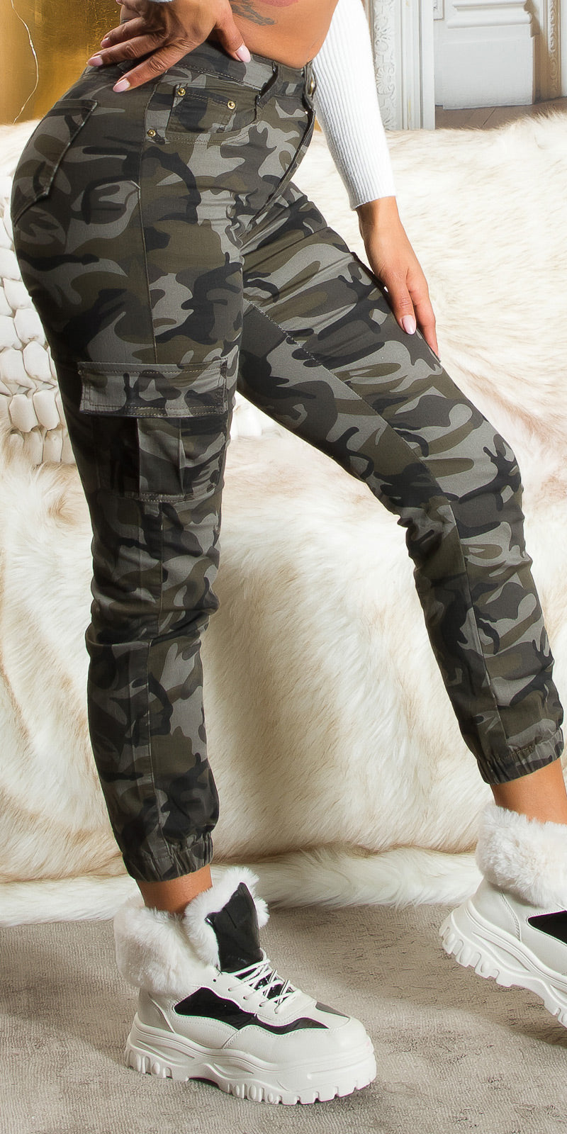 Seksowne dżinsy cargo z wysokim stanem "Army Look"
