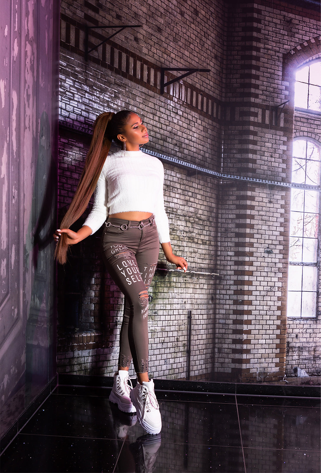 Sexy Skinny LOVE YOURSELF Jeans