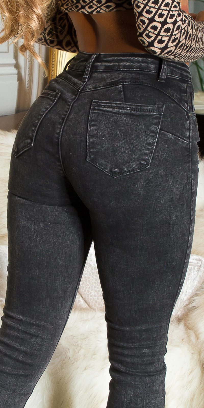 Seksowne jeansy skinny z wysokim stanem i efektem push-up