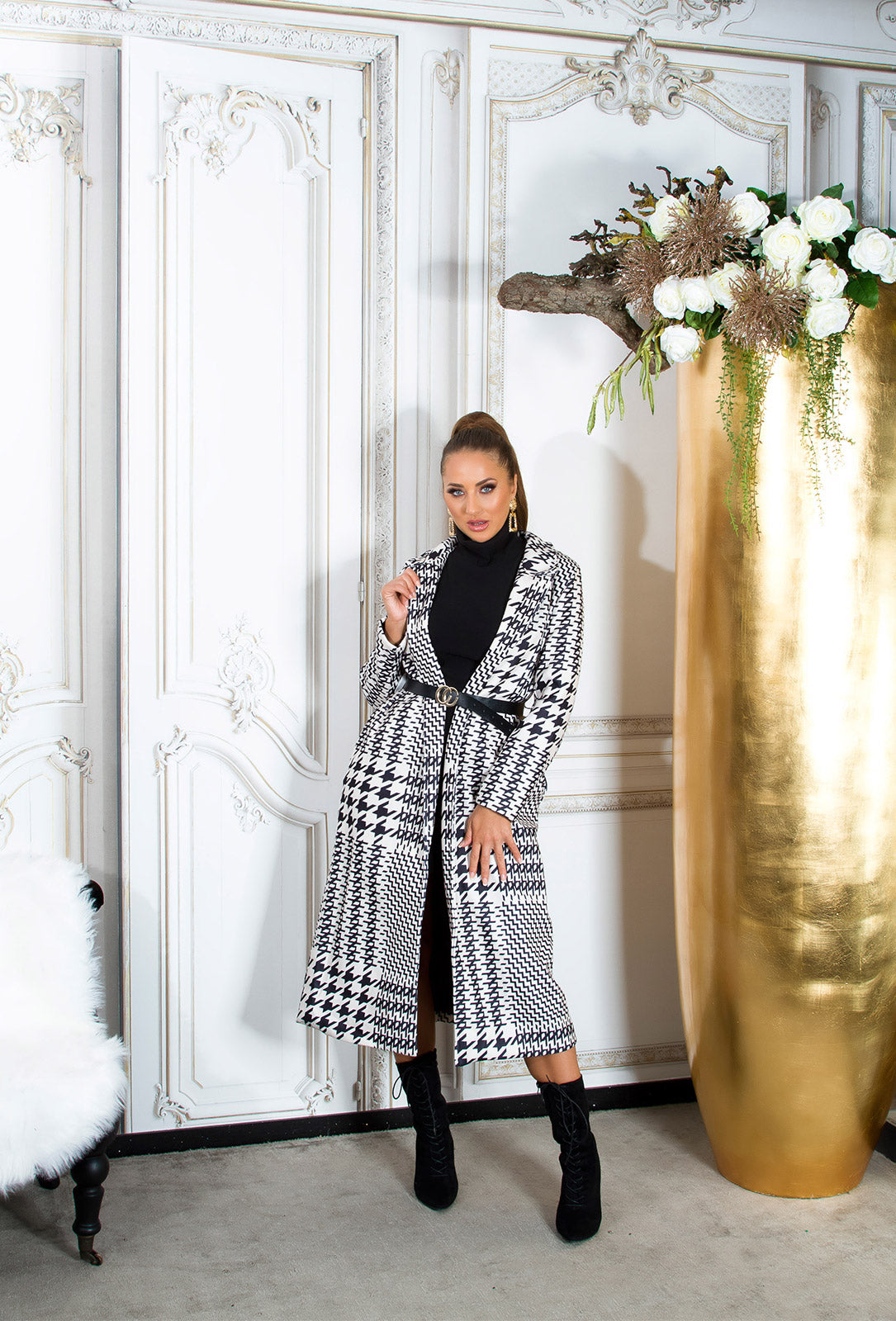 Płaszcz zimowy Parisian Chic z wzorem w pepitkę